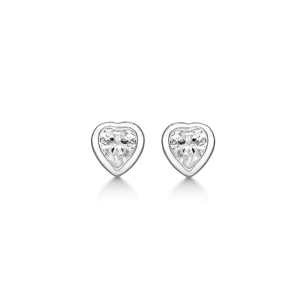 Sølv ørestikker hjerte med syntetisk cubic zirconia.