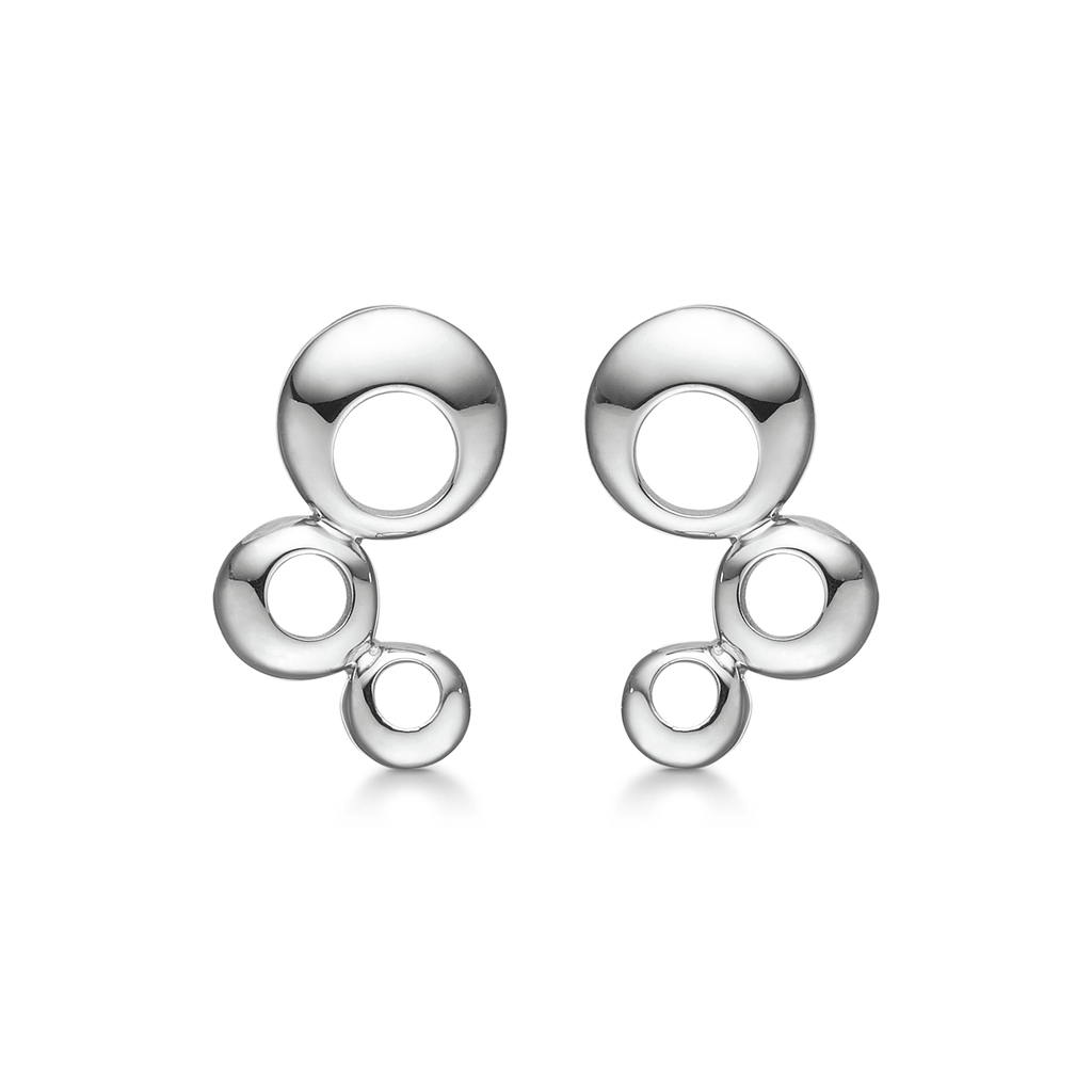 Sølv ørestikker rhodineret forskellige strørrelser åbne cirkler.