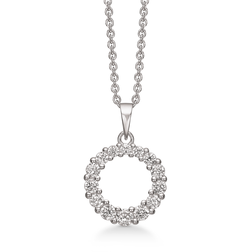 Sølv halskæde rhodineret  cirkel med syntetiske cubic zirconia i forløb rundt i.  kanten. Kæden er rhodineret sølv i længde 42-45 cm.