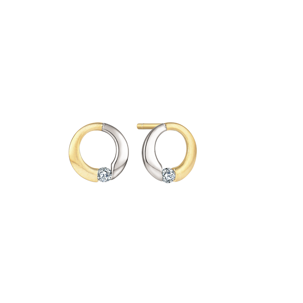 Guld ørestikker